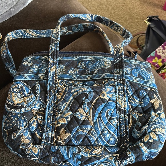 Vera Bradley multicolored purse - Picture 1 of 8